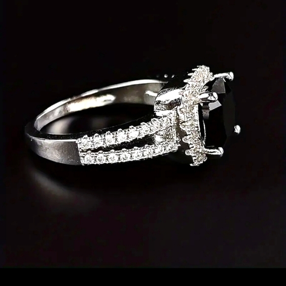 925 Silver Black Onyx Cocktail Ring SIZE 6 - Picture 3 of 4